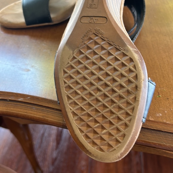 A2 Aerosoles black mayflower Wedge sandal with brown buckle accents back zipper - Picture 8 of 9